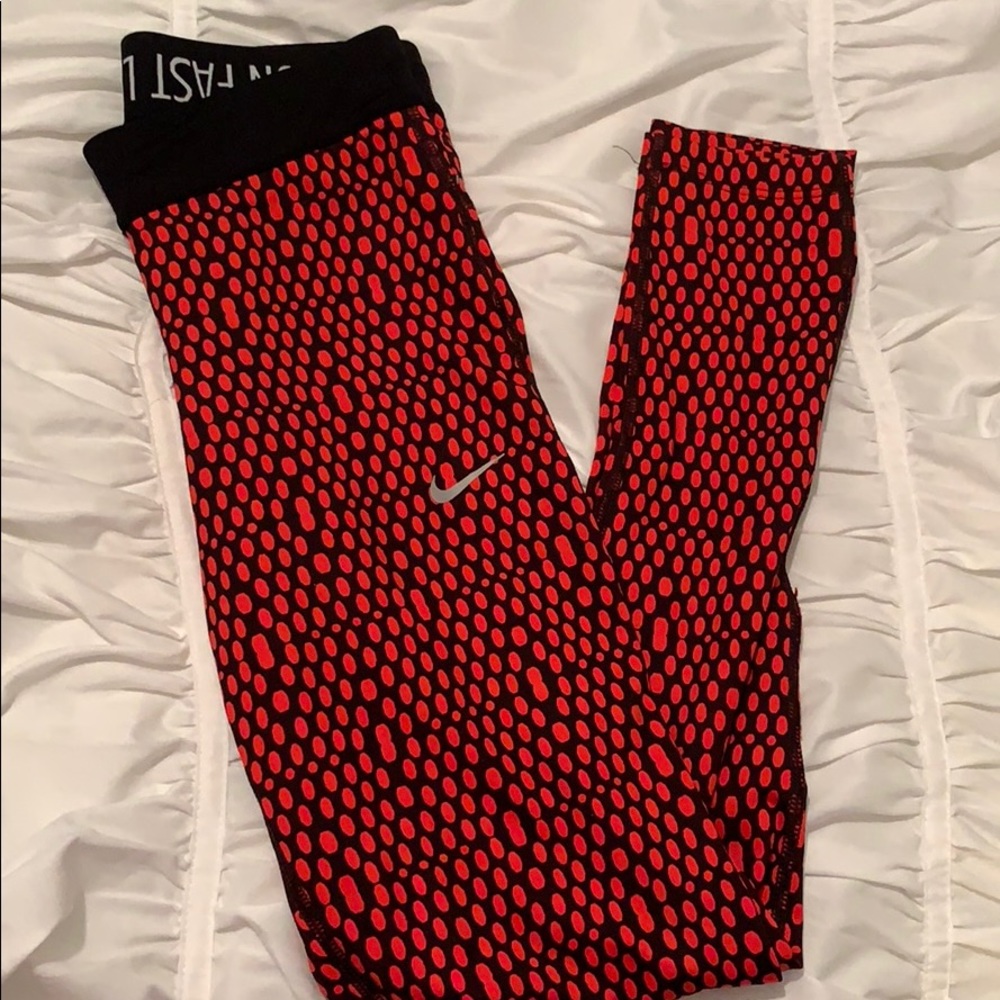 Nike leggings